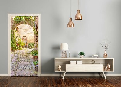 Fototapeta samoprzylepna DRZWI Romantyczna ulica