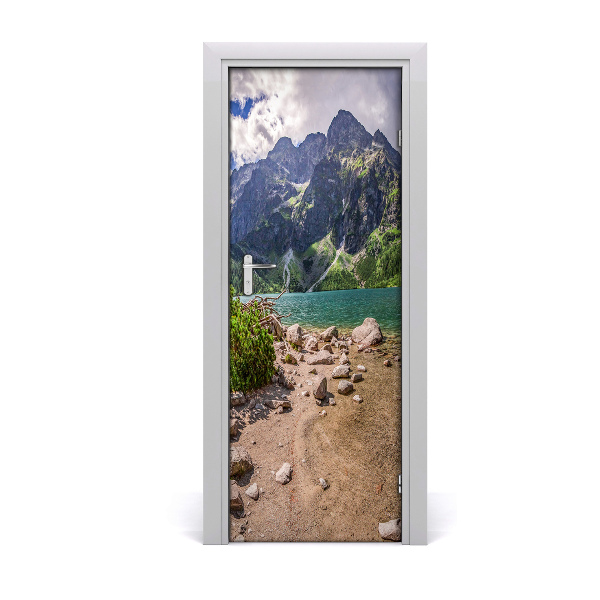 Naklejka fototapeta na drzwi Jezioro w górach
