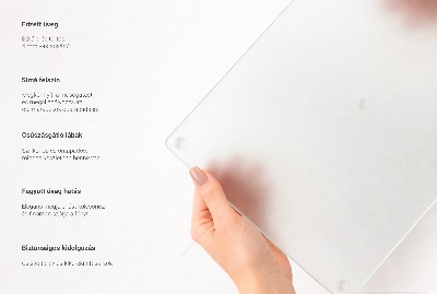 Deska do krojenia w półtransparentnym, prostokątnym kształcie