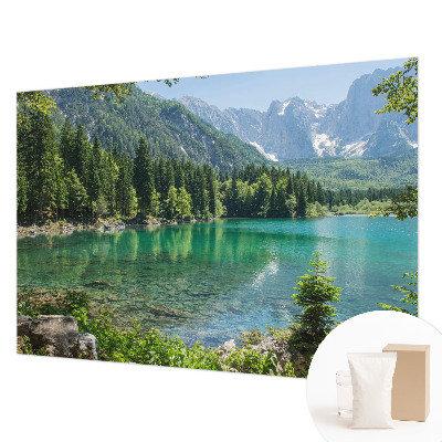 Fototapeta fizelinowa do sypialni z motywem zielonego jeziora