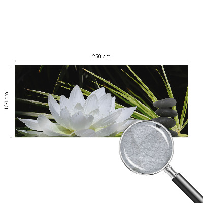 Fototapeta fizelinowa do sypialni z motywem lilii o nazwie 