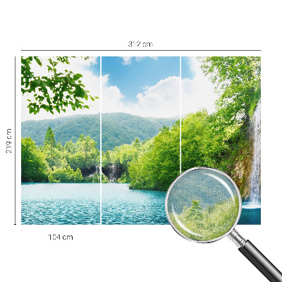 Dekoracyjna fototapeta na ścianę z motywem naturalnego wodospadu