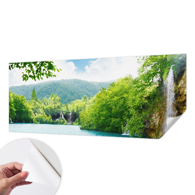 Dekoracyjna fototapeta na ścianę z motywem naturalnego wodospadu