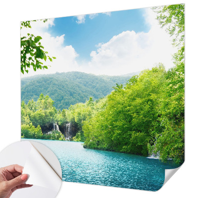 Dekoracyjna fototapeta na ścianę z motywem naturalnego wodospadu