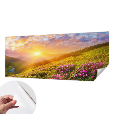 Nowoczesna fototapeta do salonu z motywem górskiego zachodu