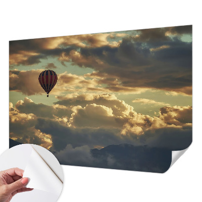 Fototapeta samoprzylepna z nadrukiem z motywem balonu w chmurach