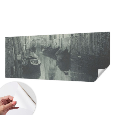 Fototapeta samoprzylepna z nadrukiem z motywem starego kanału