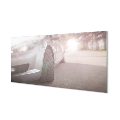 Obraz akrylowy Srebrne auto ulica drzewa