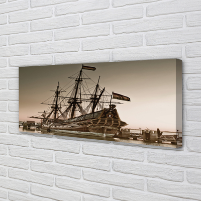 Obraz canvas na ścianę Zabytkowy Statek na Morzu
