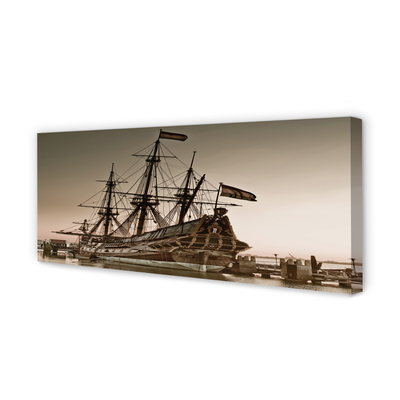 Obraz canvas na ścianę Zabytkowy Statek na Morzu