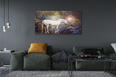 Obraz drukowany na płótnie Jednorożec w Leśnej Scenerii