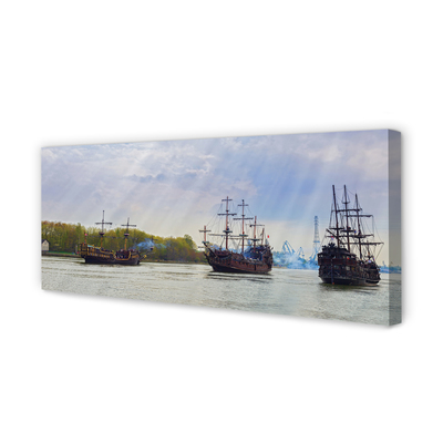 Obraz drukowany na płótnie Statki pod Błękitnym Niebem
