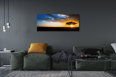 Obraz na płótnie Drzewo na Tle Chmur