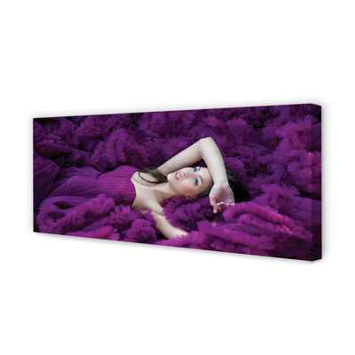 Zdjęcie na płótnie Kobieta w Fioletowym Kolorze