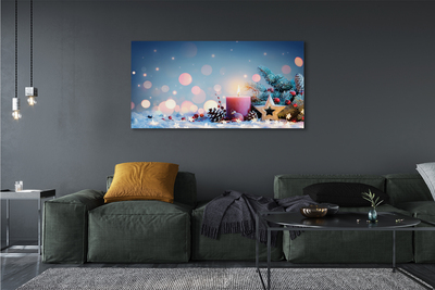 Obraz drukowany na płótnie Świeca i Śnieg w Świątecznej Scenerii