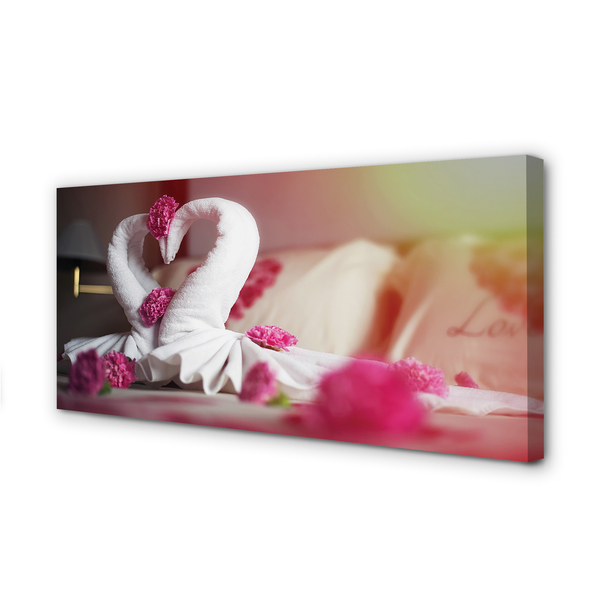 Zdjęcie na płótnie Łabędzie z Ręczników i Kwiaty