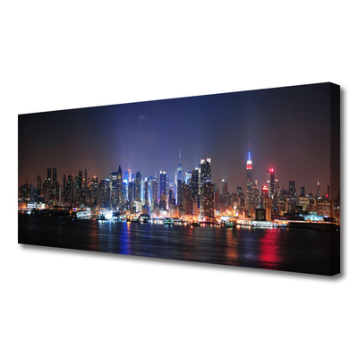 Zdjęcie na płótnie Miasto nad Brzegiem Kanału