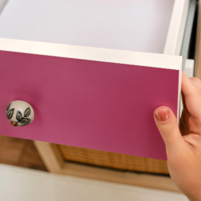 Folia samoprzylepna na meble Intensywny róż