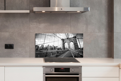 Panel szklany do Kuchni Most na Tle Wieżowców