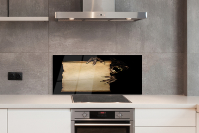 Panel szklany do Kuchni Szkic Mrocznej Postaci na Kartce