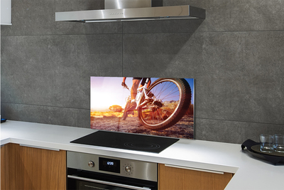 Panel szklany do Kuchni Rower na Górskiej Drodze o Zachodzie