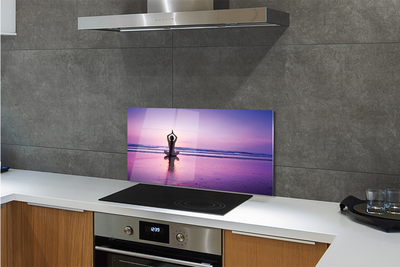 Szkło do Kuchni na Ścianę Kobieta Ćwicząca Jogę nad Morzem