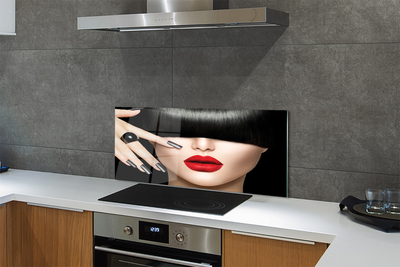 Panel nad Blat Kuchenny Kobieta z Grzywką i Czerwonymi Ustami