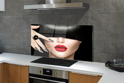 Panel nad Blat Kuchenny Kobieta z Grzywką i Czerwonymi Ustami