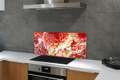 Szkło do Kuchni na Ścianę Truskawki w Kroplach Wody
