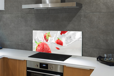 Szkło do Kuchni na Ścianę Truskawki w Białym Mleku