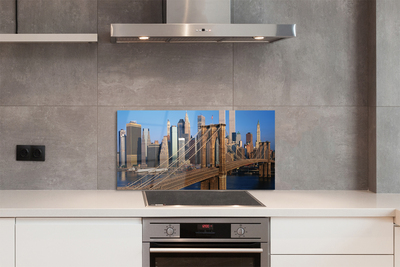 Szkło do Kuchni na Ścianę Rzeka w Cieniu Wieżowców i Mostu