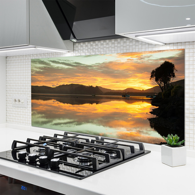 Szkło do Kuchni na Ścianę Odbicie Gór W Lustrze Wody