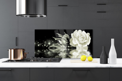 Szkło Ozdobne do Kuchni Czerwona Róża W Kroplach Deszczu