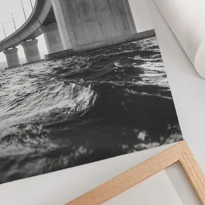 Plakat ścienny z motywem minimalistycznej architektury mostu