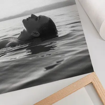 Plakat z teksturą płótna czarno-biała dekoracja w minimalistycznym i eleganckim stylu
