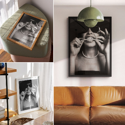 Plakat z teksturą płótna Czarno-biały styl glamour perły okulary kontrast