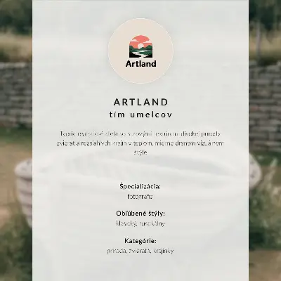 Plakat ścienny z tajemniczą scenerią lasu w aurze przygody