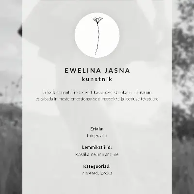 Nowoczesna grafika na płótnie z motywem delikatnych motyli wprowadzających elegancję i spokój