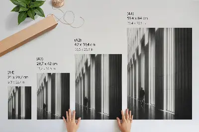 Plakat z teksturą płótna czarno-białe geometryczne wzory przedstawiające przestrzeń i światło