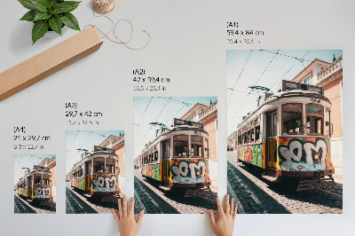 Plakat z teksturą płótna Tramwaj graffiti miejskie uliczna architektura