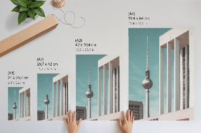 Plakat z teksturą płótna Minimalistyczna wieża, nowoczesne budynki, błękitne niebo