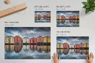 Plakat do salonu Kolorowe budynki nad wodą harmonijna kompozycja