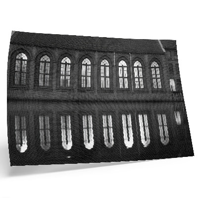 Wydruk na płótnie Symetria odbicie architektoniczna elegancja harmonia