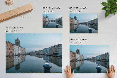 Plakat Pastelowe kamienice odbite w wodzie kanału