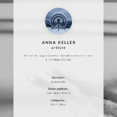 Plakat snowboardzista w akcji na tle ośnieżonych drzew z kontrastującym deseniem