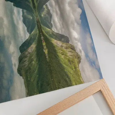 Grafika na ścianę malownicze góry nad jeziorem z czystym odbiciem