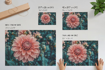 Grafika na ścianę Różowa dalia i zielone liście nowoczesna kompozycja