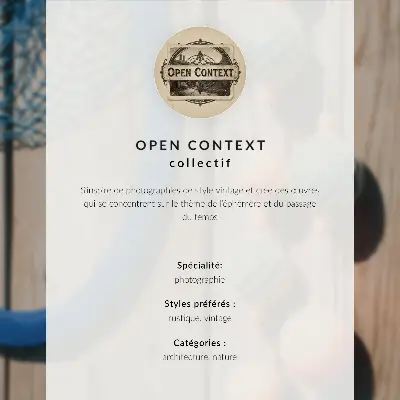 Grafika na ścianę fasada kamienicy w czerni i bieli w stylu minimalistycznym
