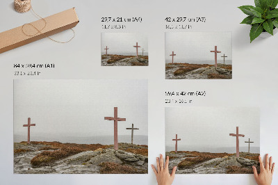 Nowoczesny plakat dekoracyjny Trzy drewniane krzyże mgliste wzgórze natura