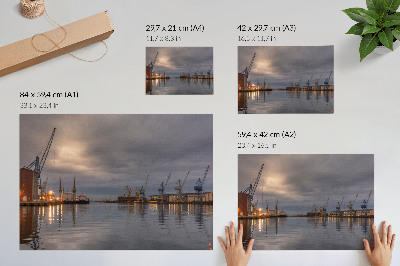 Plakat do salonu Klimatyczny port żurawie odbicia w wodzie